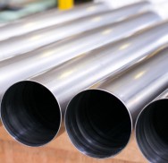 チタンの価格高騰について